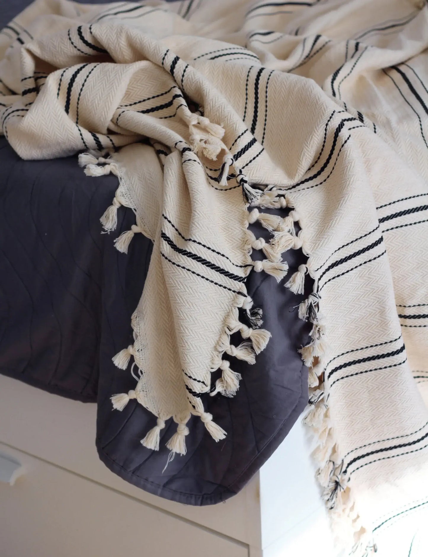 Mia Throw Blanket - 100% Pure Turkish Cotton