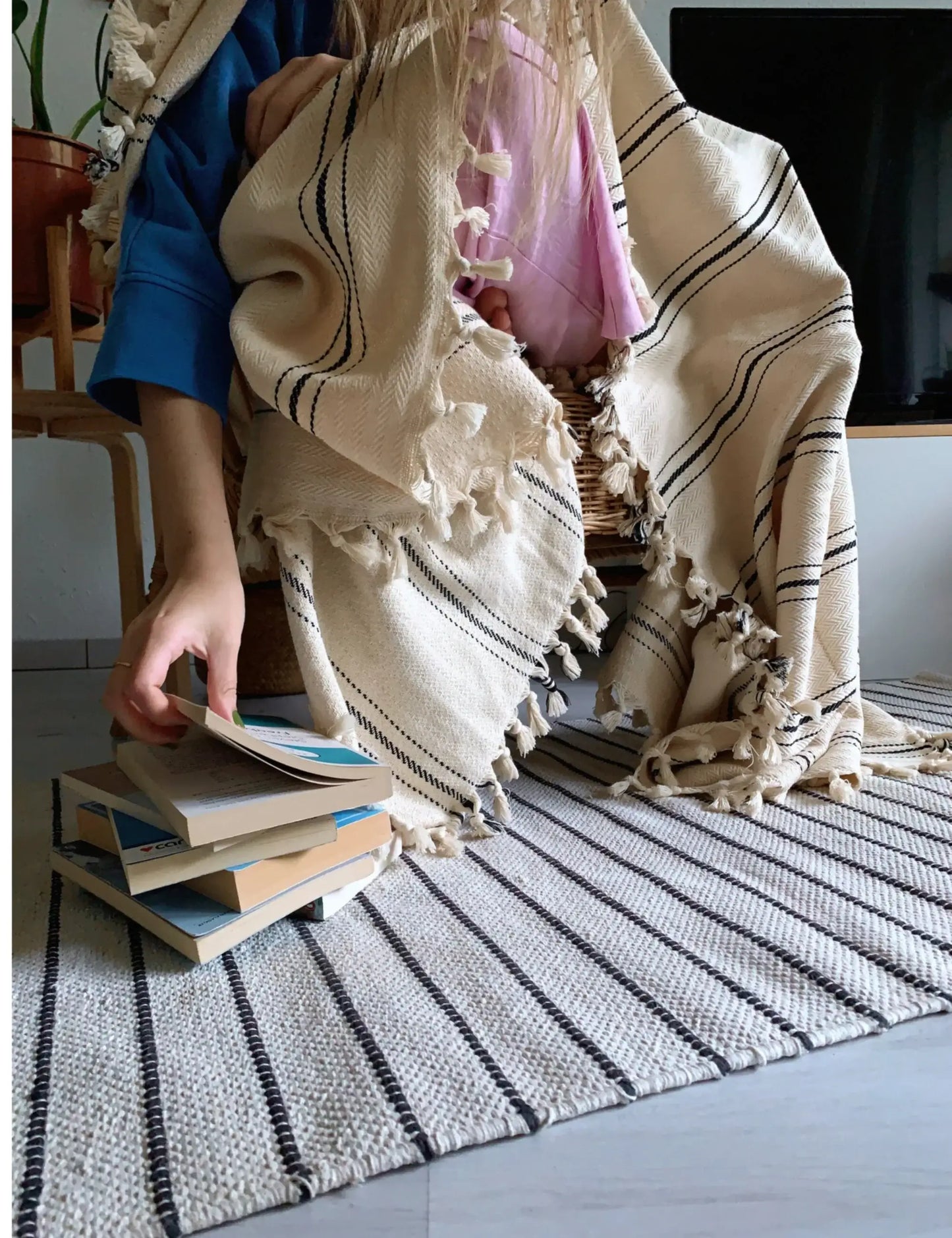 Mia Throw Blanket - 100% Pure Turkish Cotton